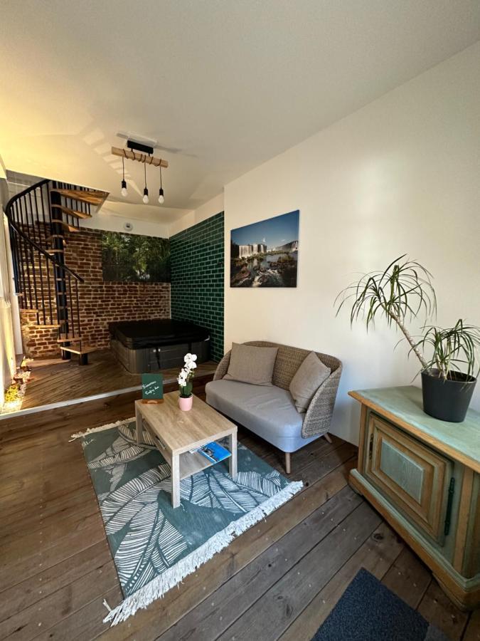 La Suite Bresilienne Forges-les-Eaux Exterior photo